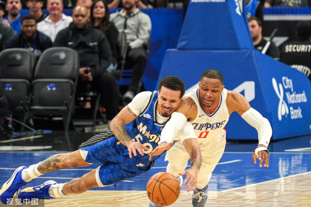 到内线强攻 到内线强攻